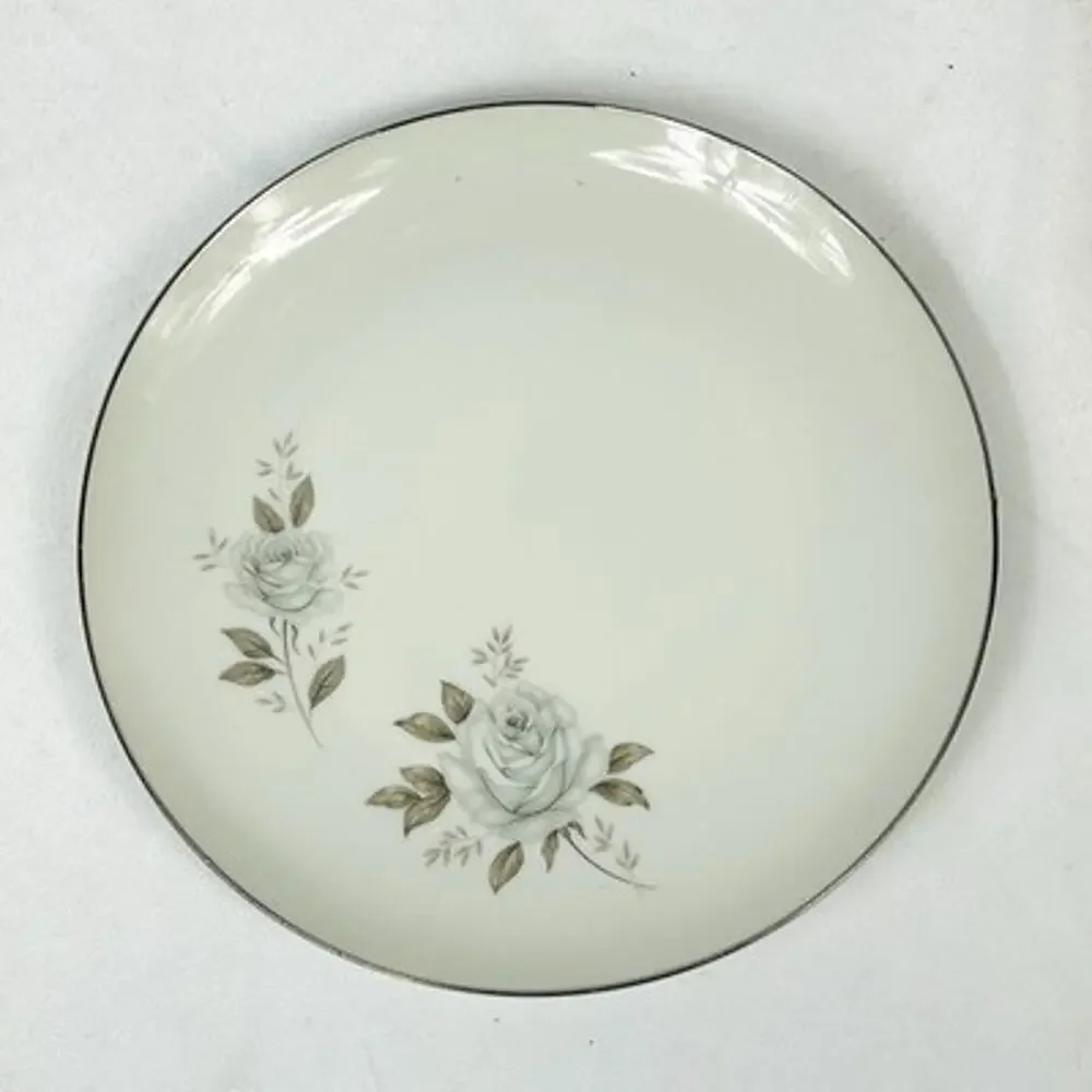 Vintage Lot of Mid-Century Windsor Rose Blue China Japan Plates Bowls